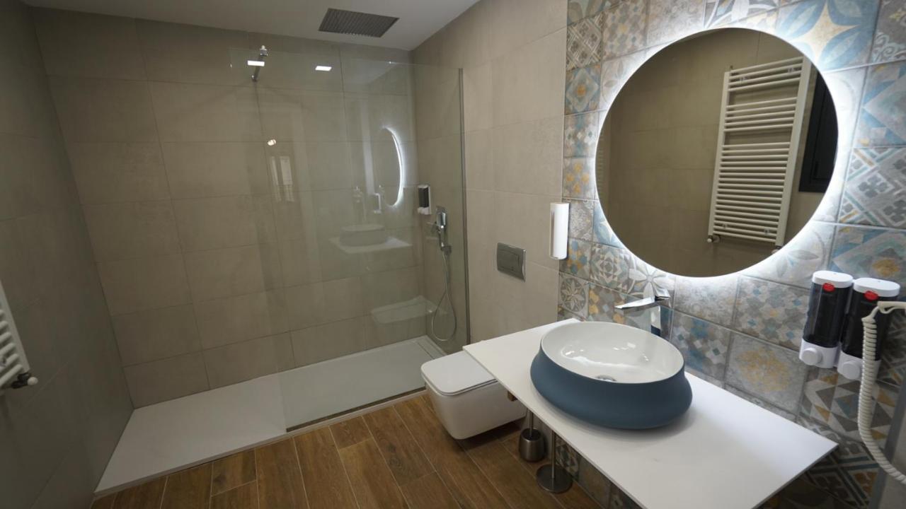 Rentalsevilla Cardenal Cervantes Iii Apartamento Sevilla